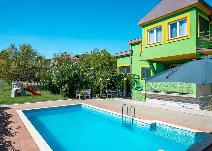 Oasis * Rudine (Kastela)
